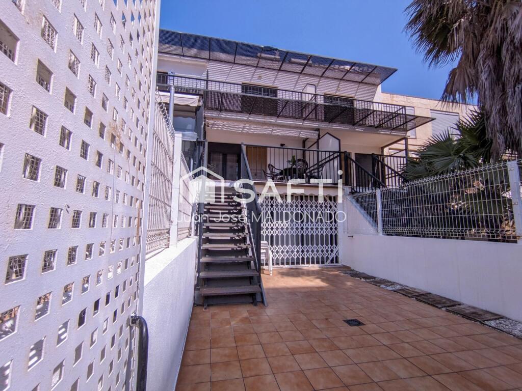 Imagen 3 de Adosado junto al mar en Peñíscola: estilo y bienestar