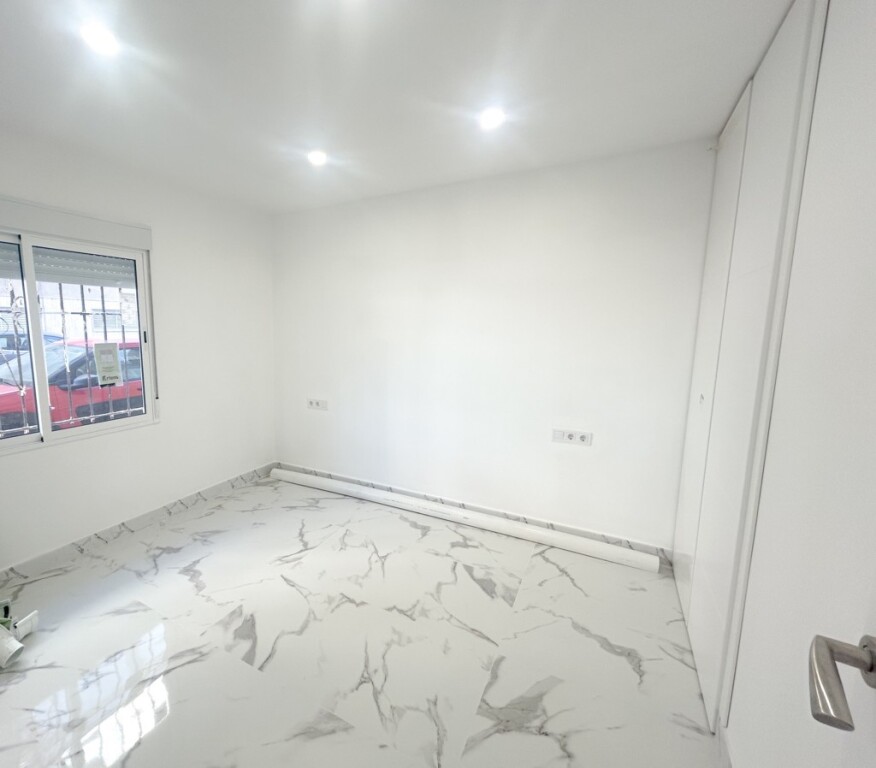 Imagen 2 de Apartamento en Venta en Torrevieja Alicante Imagen 2 de Apartamento en Venta en Torrevieja Alicante