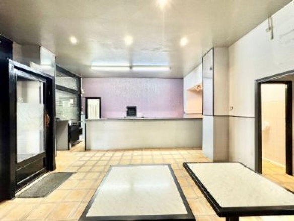 Imagen 4 de Local comercial en Venta en Vitoria Álava