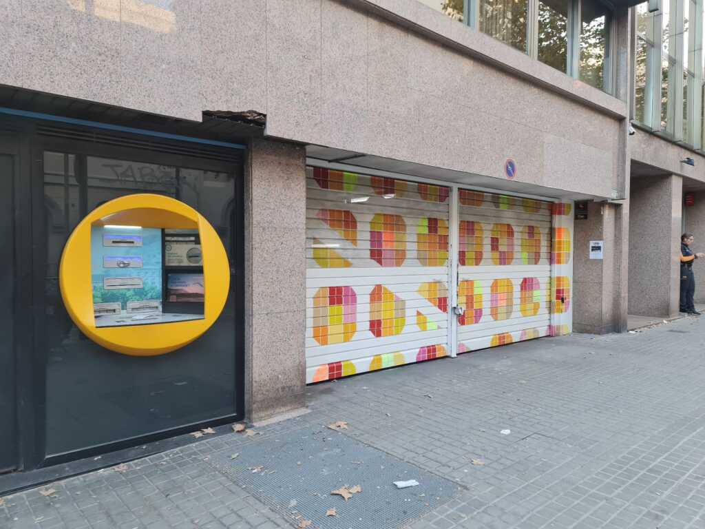 Imagen 2 de Parking coche en Venta en Barcelona Barcelona EIXAMPLE ESQUERRA Imagen 2 de Parking coche en Venta en Barcelona Barcelona EIXAMPLE ESQUERRA