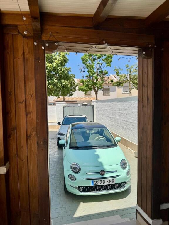 Imagen 2 de Encantadora casa con piscina y jardín. Imagen 2 de Encantadora casa con piscina y jardín.