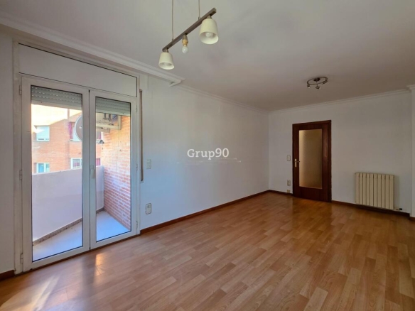 Imagen 4 de ? Amplio y luminoso piso en la zona Alcalde Porqueres