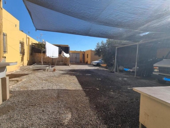 Imagen 1 de Casa-Chalet en Venta en Ejido