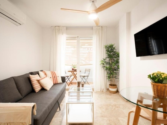 Imagen 1 de Encantador dúplex en Puerto Marina