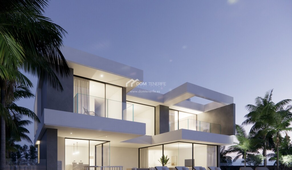 Imagen 2 de Casa-Chalet en Venta en Adeje Santa Cruz de Tenerife Imagen 2 de Casa-Chalet en Venta en Adeje Santa Cruz de Tenerife