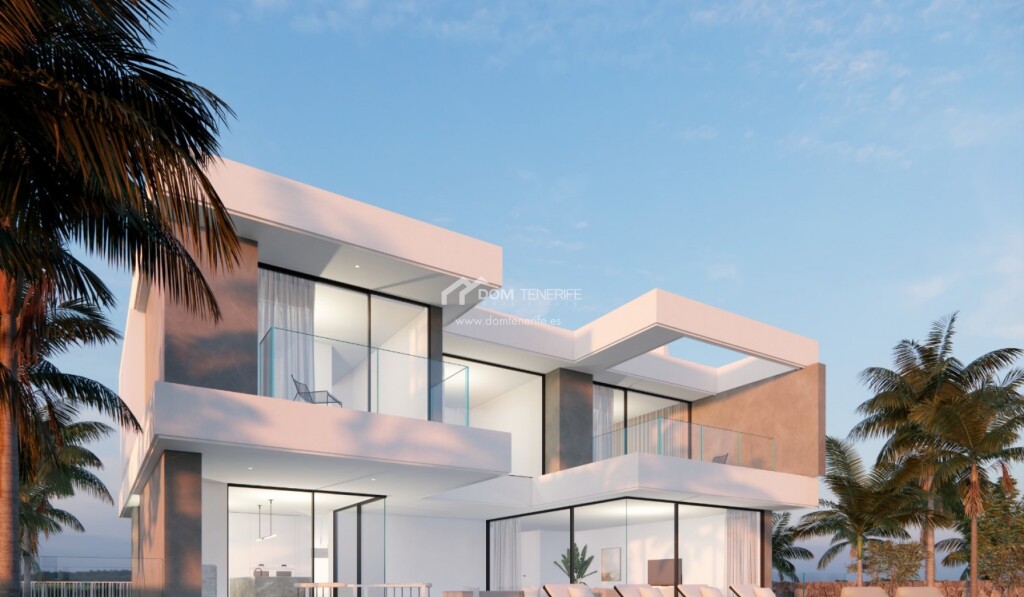 Imagen 4 de Casa-Chalet en Venta en Adeje Santa Cruz de Tenerife Imagen 4 de Casa-Chalet en Venta en Adeje Santa Cruz de Tenerife