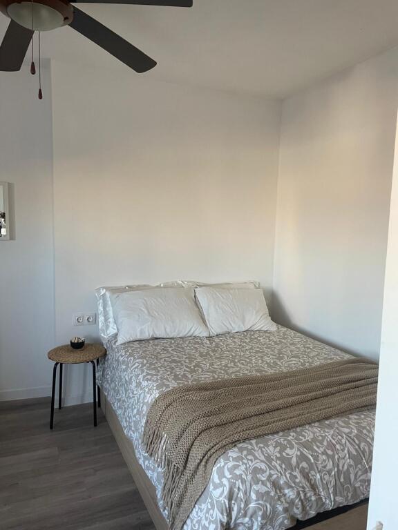 Imagen 4 de (LEER DESCRIPCIÓN) ESPECTACULAR LOFT EN VILADECANS CON 35 M2 DE TERRAZA TOTALMENTE AMUEBLADO – SIN ASCENSOR Imagen 4 de (LEER DESCRIPCIÓN) ESPECTACULAR LOFT EN VILADECANS CON 35 M2 DE TERRAZA TOTALMENTE AMUEBLADO - SIN ASCENSOR