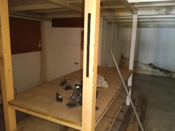 Imagen 4 de Oportunidad de Inversión en Local Comercial en Logroño - Zona Residencial