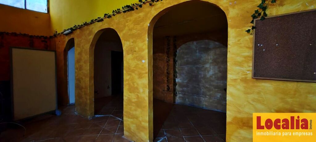 Imagen 1 de Local o inversión residencial en Santander