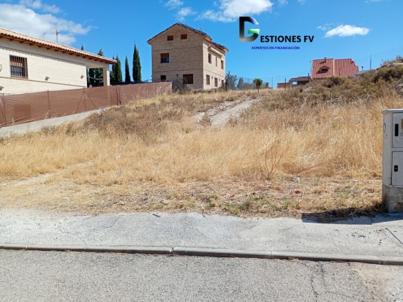 Imagen 3 de Solar urbano en Venta en Mentrida Toledo