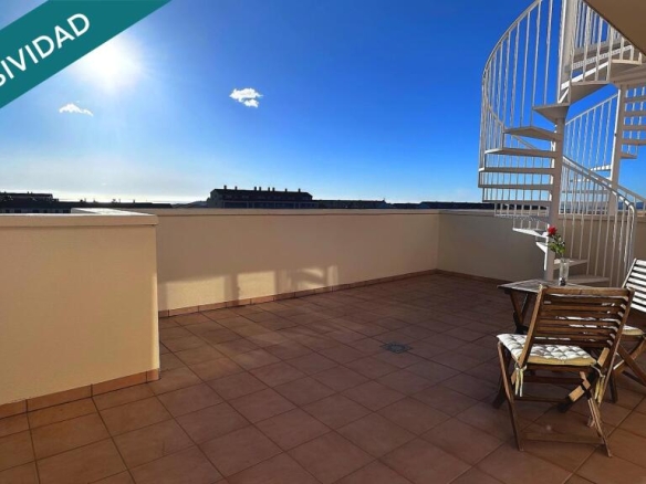 Imagen 2 de Venta de Ático-Dúplex nuevo en Panorámica Golf