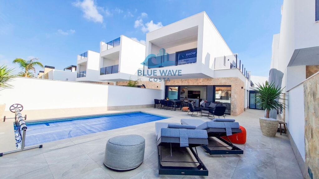 Imagen 1 de Chalet Independiente en San Pedro Del Pinatar