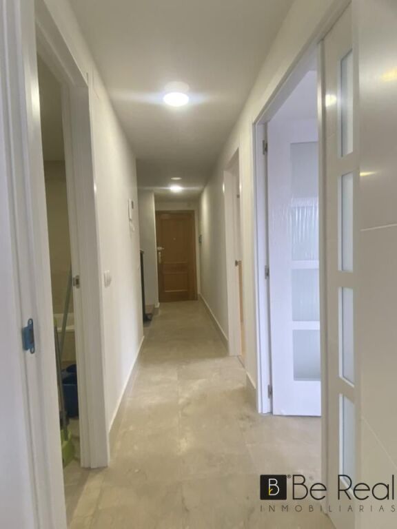 Imagen 4 de DISPONIBLE EN ALQUILER DE TEMPORADA DUPLEX  DE  TRES DORMITORIOS EN GRIÑÓN (MADRID)