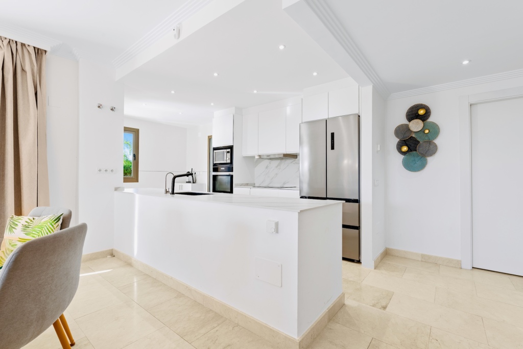 Imagen 3 de Apartamento en Venta en Benahavis Málaga