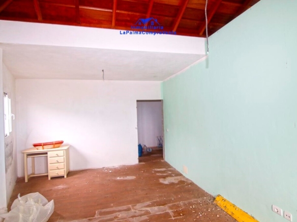 Imagen 2 de Casa-Chalet en Venta en Granel