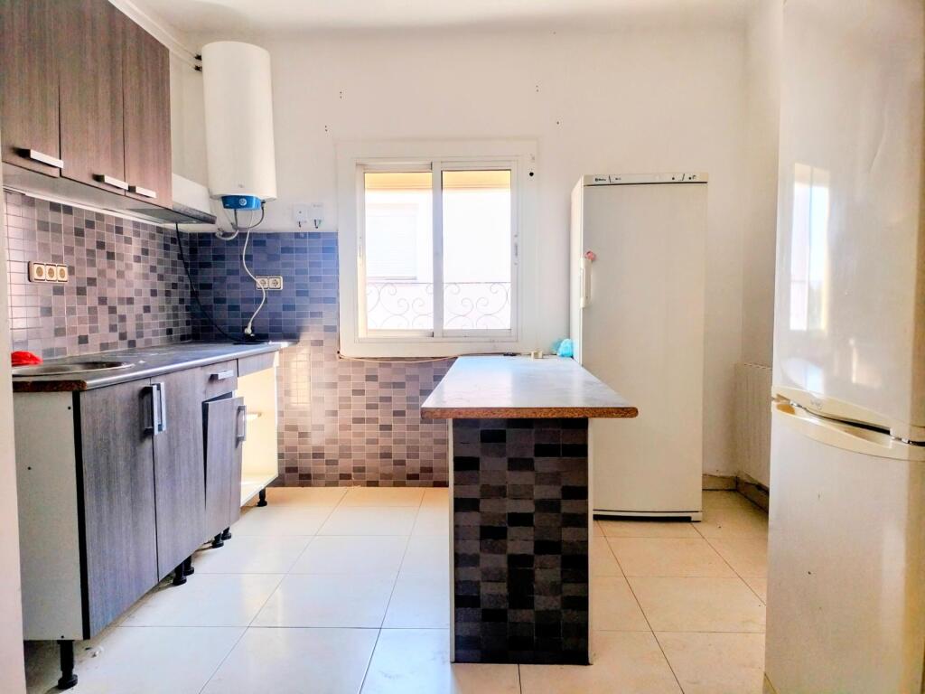 Imagen 3 de Gran oportunidad en Blanes: ¡Reforma y multiplica!