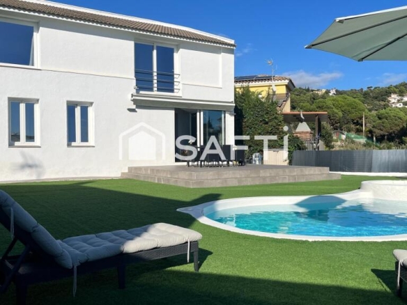 Imagen 3 de Maravillosa Villa-Licencia turística Sta Susanna