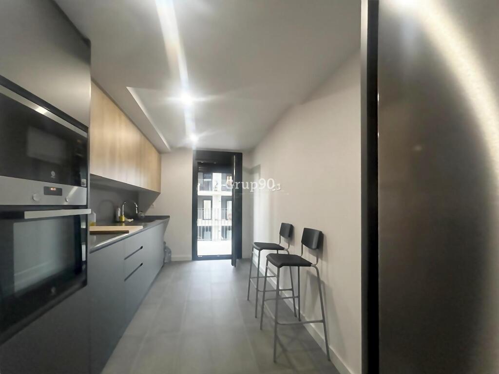 Imagen 3 de Espectacular piso casi nuevo en el Parc de l’Aigua – Lleida