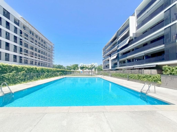 Imagen 1 de Espectacular piso casi nuevo en el Parc de l’Aigua – Lleida