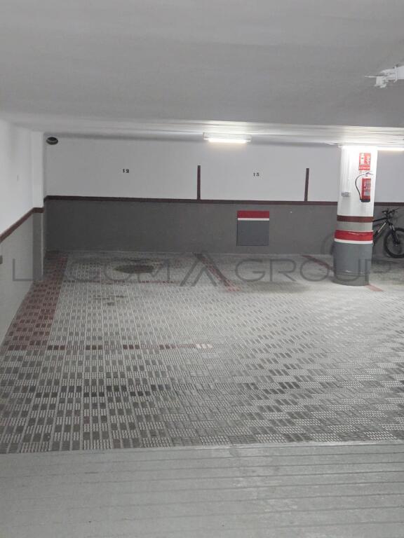 Imagen 3 de OPORTUNIDAD! ALQUILER: PLAZA DE PARKING EN RONDA GENERAL MITRE