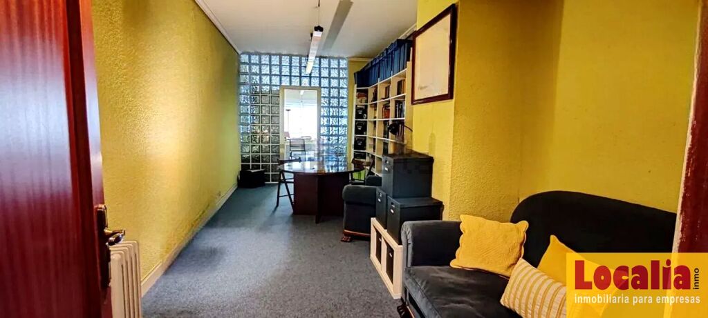 Imagen 1 de Local en alquiler en Santander de 70 m2