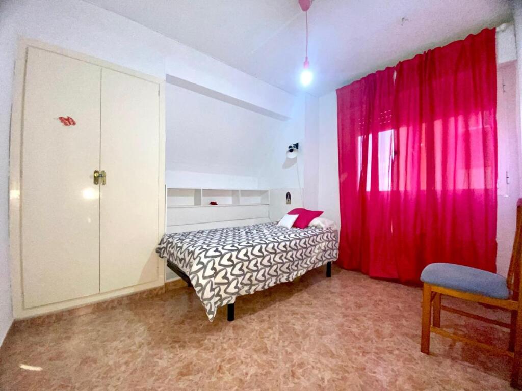 BIEN COMUNICADO. 3 D