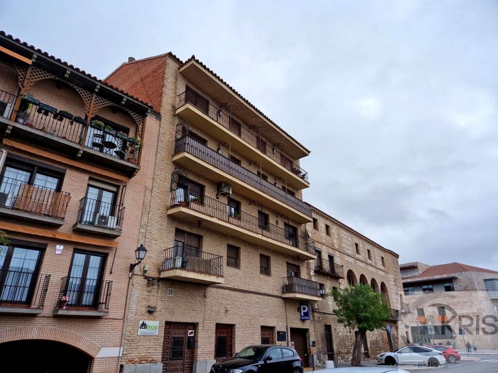 Imagen 4 de ? Piso exclusivo con gran terraza y vistas al casco histórico de Toledo