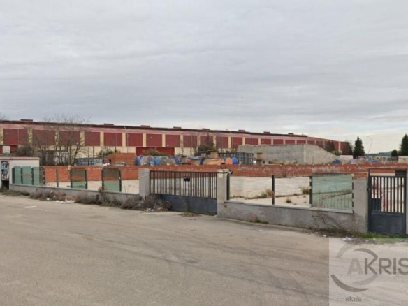 Imagen 1 de TERRENO DE 9.424 M2 EN CABAÑAS DE LA SAGRA