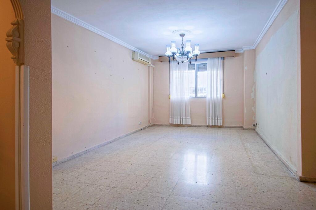 Imagen 2 de Entreplanta junto avenida de MIraflores