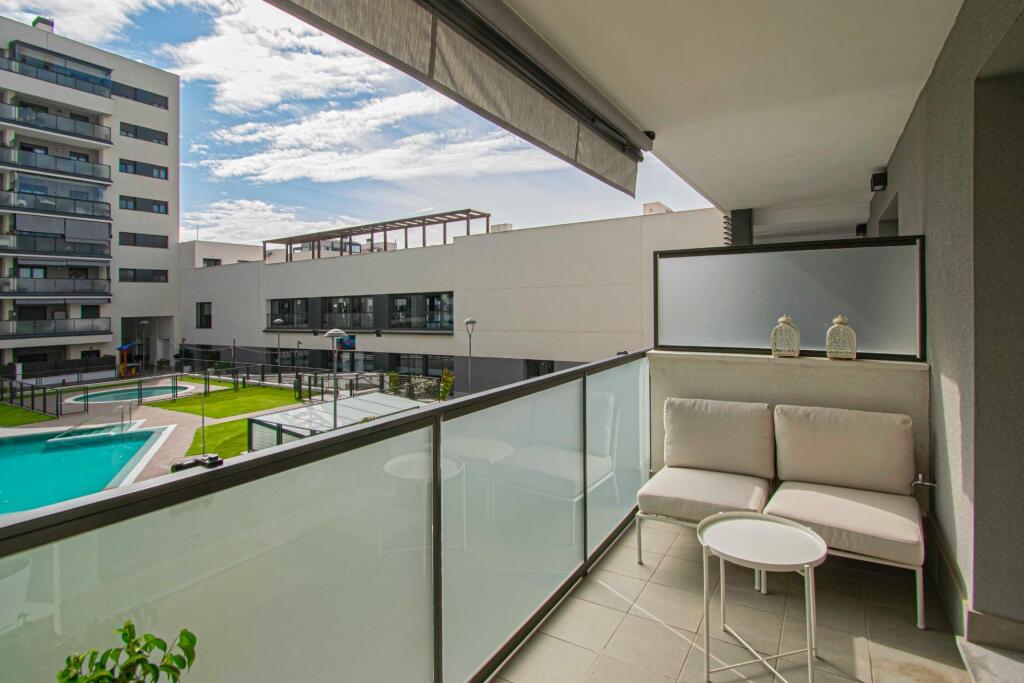 Imagen 2 de Espectacular vivienda en Avenida de Las Ciencias