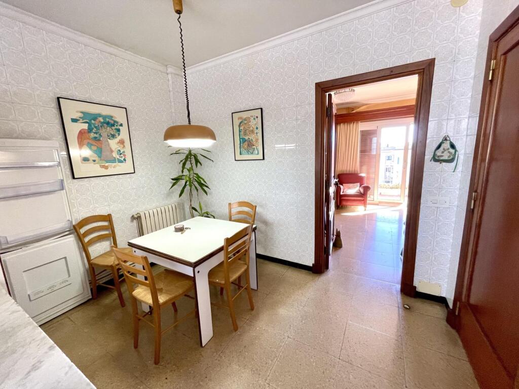 Imagen 4 de Amplio piso con infinitas posibilidades a dos pasos del centro de Mahón