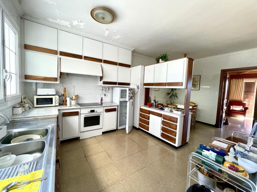 Imagen 1 de Amplio piso con infinitas posibilidades a dos pasos del centro de Mahón