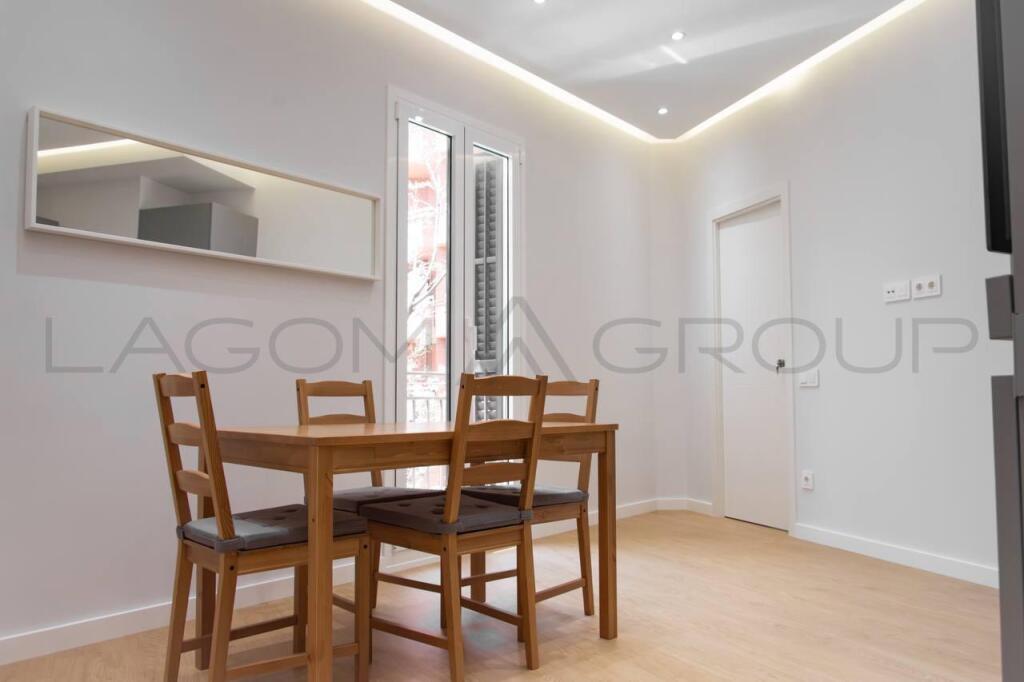 Imagen 4 de Piso reformado cerca Sagrada Familia con rentabilidad inmediata Imagen 4 de Piso reformado cerca Sagrada Familia con rentabilidad inmediata