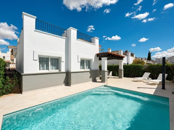 Imagen 3 de ? Villa independiente a estrenar con piscina privada en La Torre Golf Resort (Torre Pacheco)