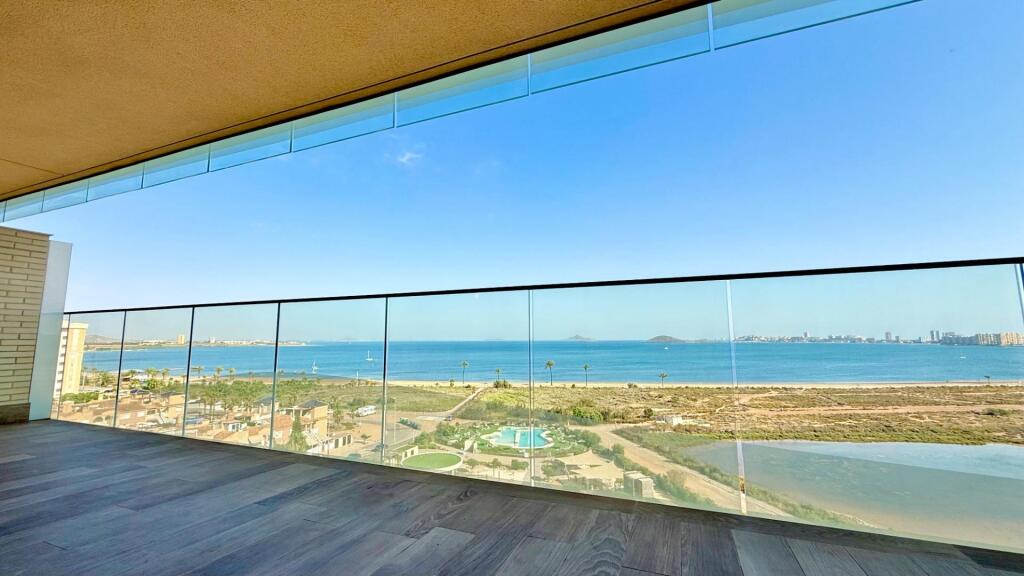 Imagen 1 de Descubre el lujo y la exclusividad en la costa de Cartagena! Tu Paraíso en las Alturas con Vistas Inigualables