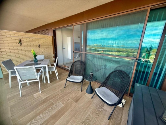 Imagen 4 de Espectacular piso en Urbanización Los Flamencos en Playa Paraíso