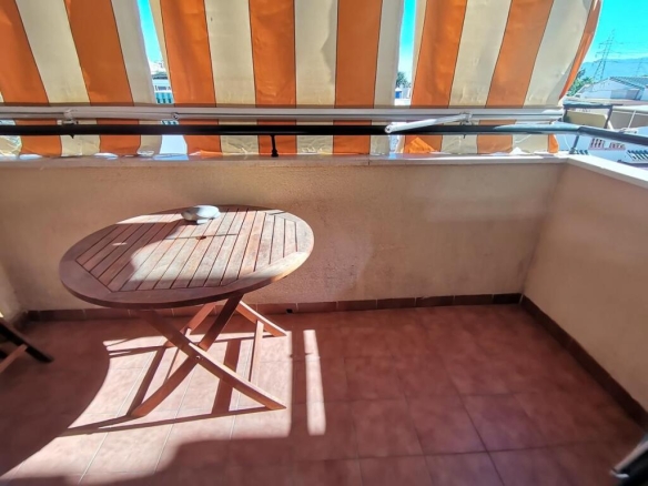 AMPLIO Y BIEN SITUADO