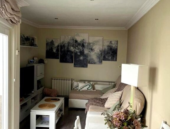 Imagen 2 de Coqueto Chalet en el centro de Palencia