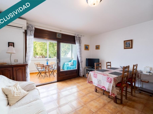 Imagen 2 de Apartamento luminoso a 50 m de la playa – Salatar