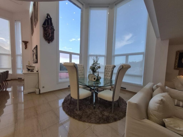 Imagen 1 de Chalet único en Arteixo - Lujo