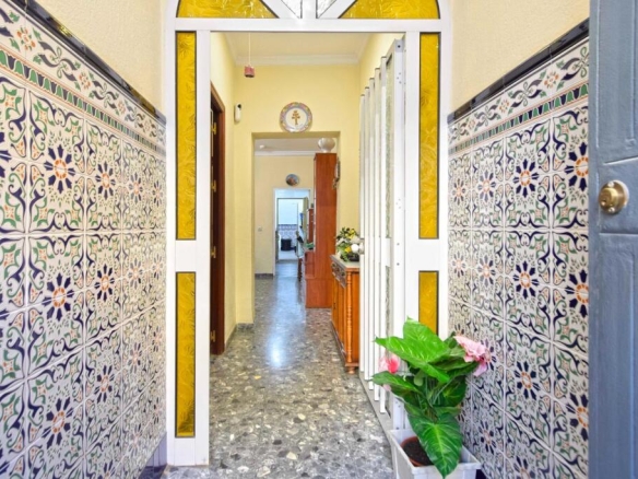 casa en Torreblanca junto centro Deportivo Torreblanca!!!