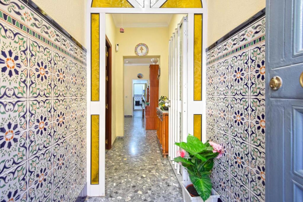 casa en Torreblanca junto centro Deportivo Torreblanca!!!