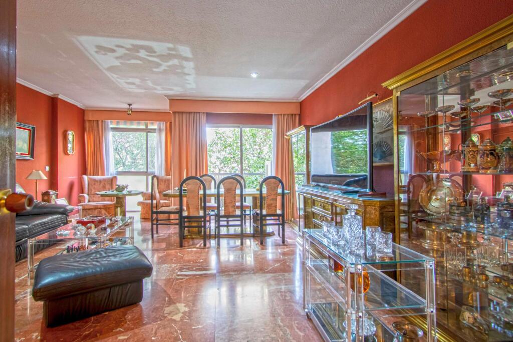 Imagen 3 de Espectacular vivienda en El Porvenir con plaza de garaje!! Imagen 3 de Espectacular vivienda en El Porvenir con plaza de garaje!!