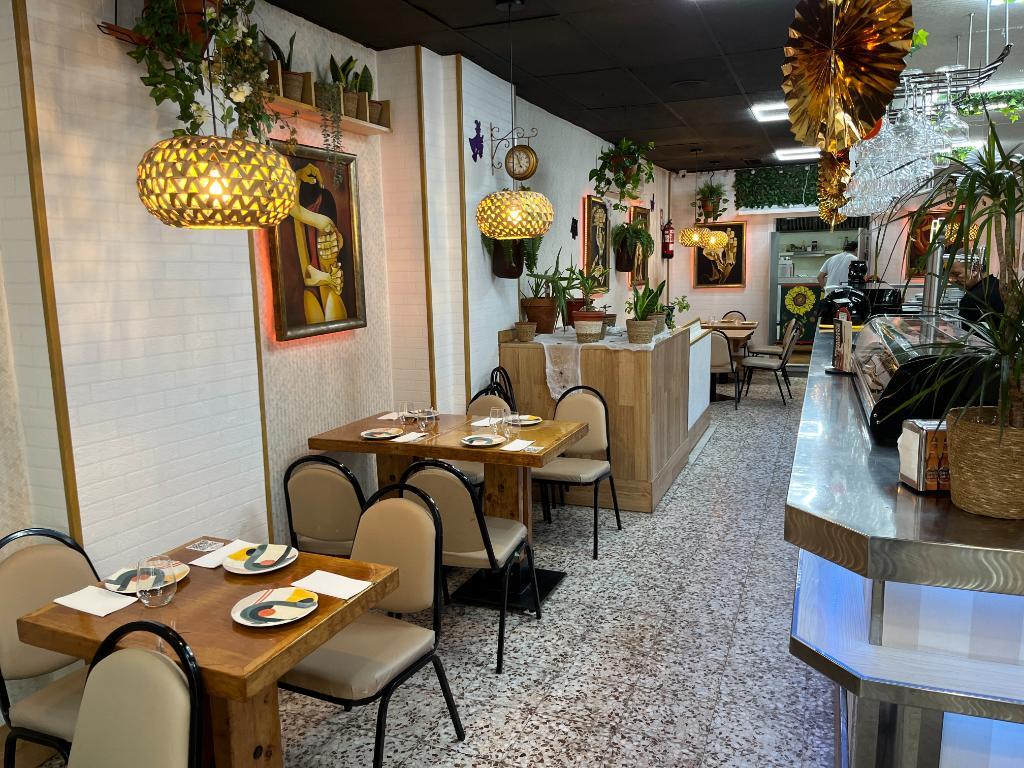 Imagen 2 de Local comercial en Alquiler en Madrid Madrid CIUDAD LINEAL