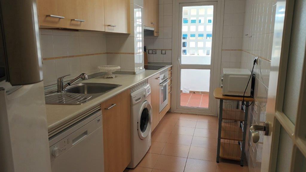 APARTAMENTO EN ALQUILER CON PLAZA DE GARAJE