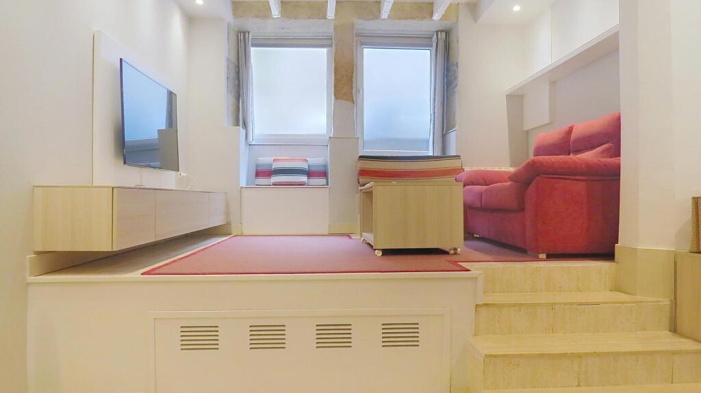 Imagen 3 de Espacio reformado en el centro de San Sebastián. Imagen 3 de Espacio reformado en el centro de San Sebastián.