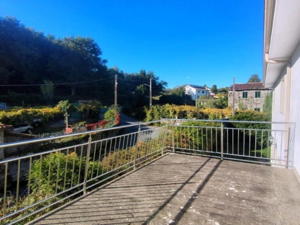 Imagen 1 de Villa moderna de 473 m² con 6 habitaciones