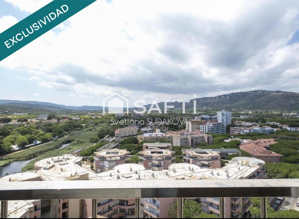 Imagen 4 de Venta estudio con licencia turística en Castell-Playa de Aro para inversor con aquilinos dentro