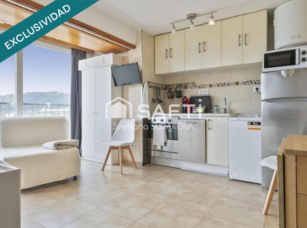 Imagen 1 de Venta estudio con licencia turística en Castell-Playa de Aro para inversor con aquilinos dentro