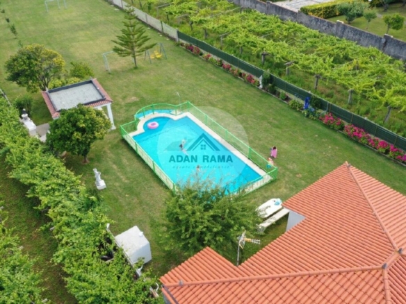 Imagen 2 de Venta de casa en Sanxenxo